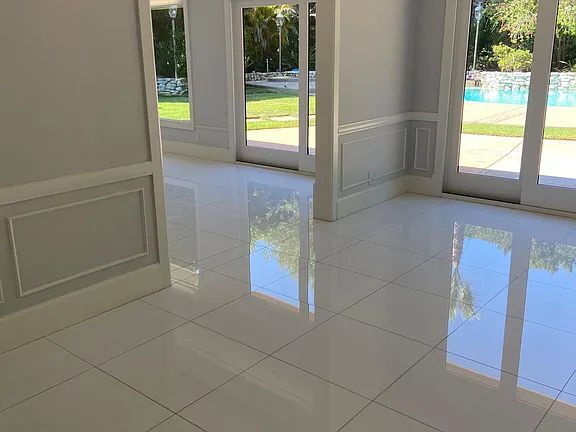 Building Photo - NO MIN CREDIT SCORE REQUIRED, BK OKAY, PAST EVICTION OKAY!, BACKGROUND FRIENDLY. Apply at "The Re...