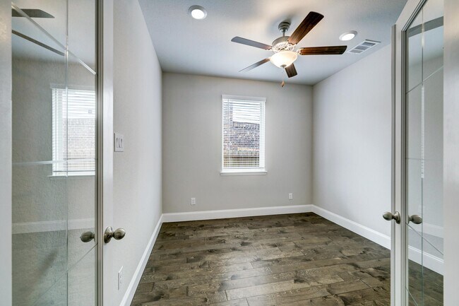 Building Photo - 2107 Arpeggio Dr