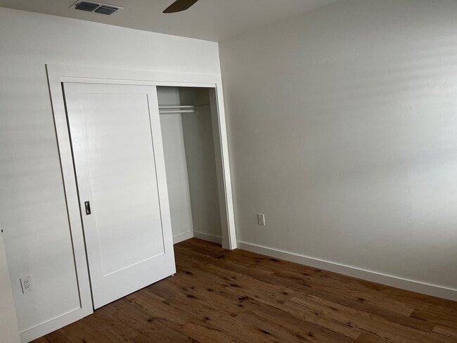 Building Photo - Beautiful Duplex Home near UC Davis Medical Center