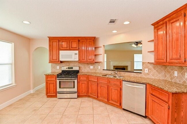 Building Photo - 22814 Williamschase Dr