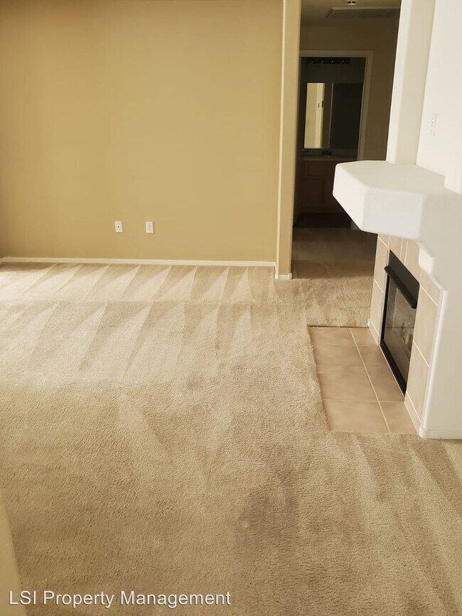 Building Photo - 9050 W Warm Springs Rd