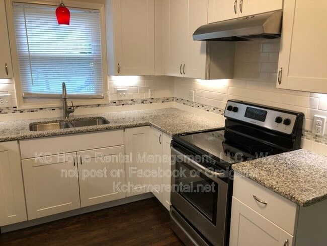 Building Photo - 5311 Reeds Rd