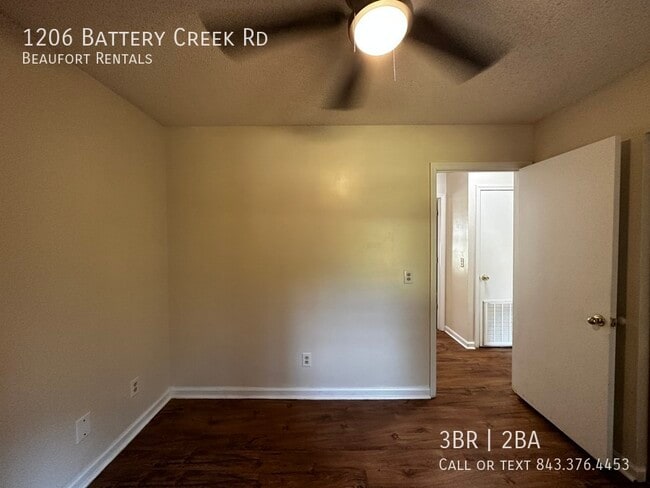 Building Photo - 1206 Battery Creek Rd