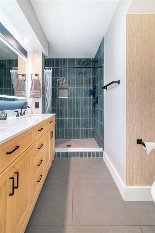 Building Photo - 1097 Eden Isle Blvd NE