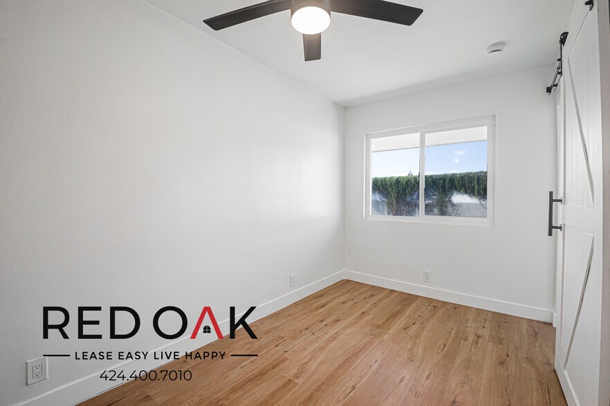 Building Photo - 340 W 87th St