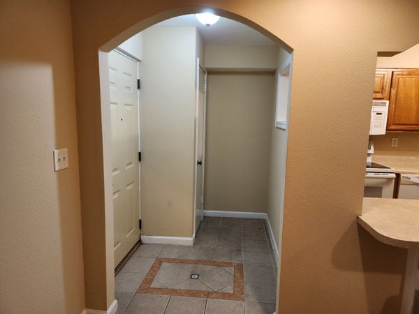 entrance - 5727 Western Ave NW