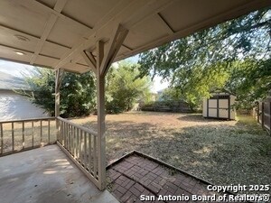 Building Photo - 6734 Honeyridge Ln