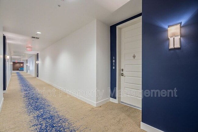 Building Photo - 7300 E Earll Dr