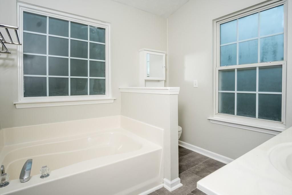 Building Photo - 1078 River Plantation Dr