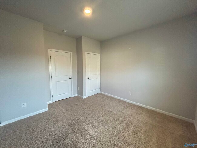 Building Photo - 129 Canonbury Dr