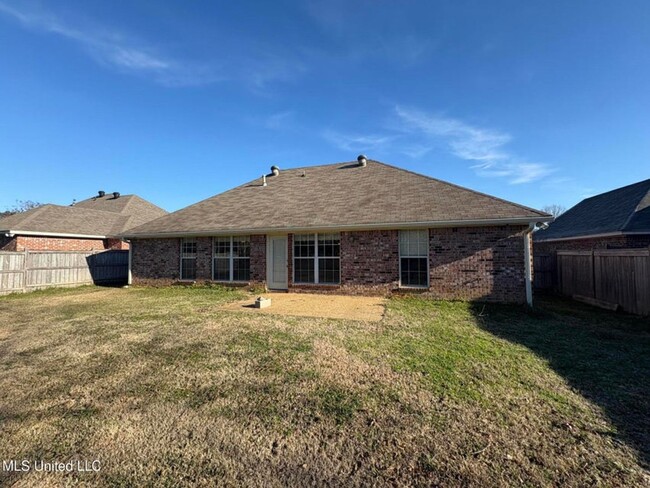 Building Photo - 3 Bed/2 Bath Home in Pearl in Patrick Farms