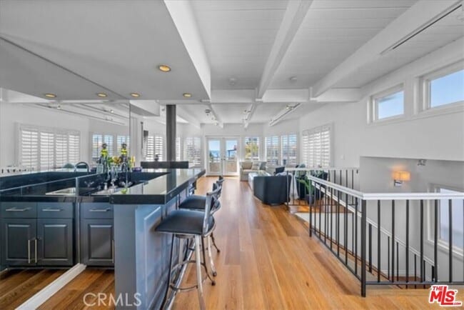 Building Photo - 712 Highland Ave