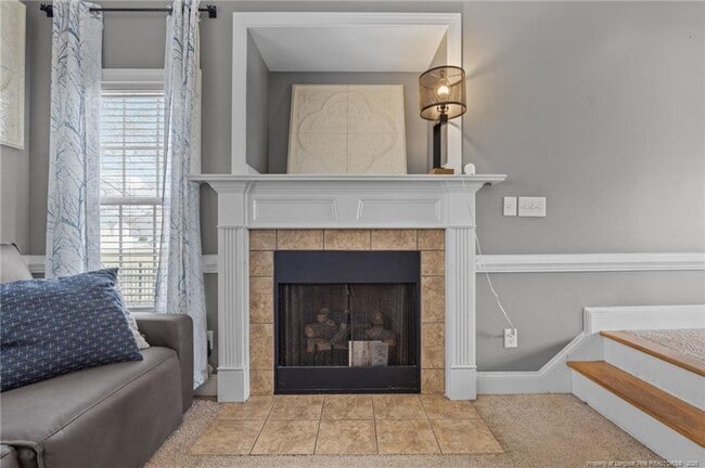 Building Photo - 3825 Barnsdale Dr