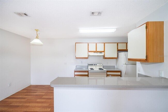 Building Photo - 627 Dory Ln