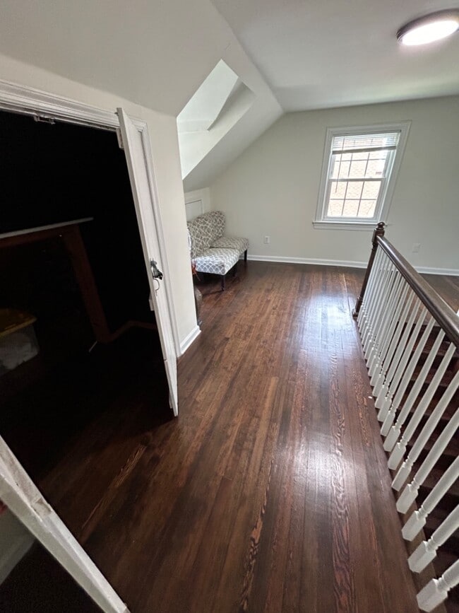 Building Photo - 9407 Colesville Rd