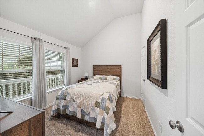 Building Photo - 257 N Lynx Trail