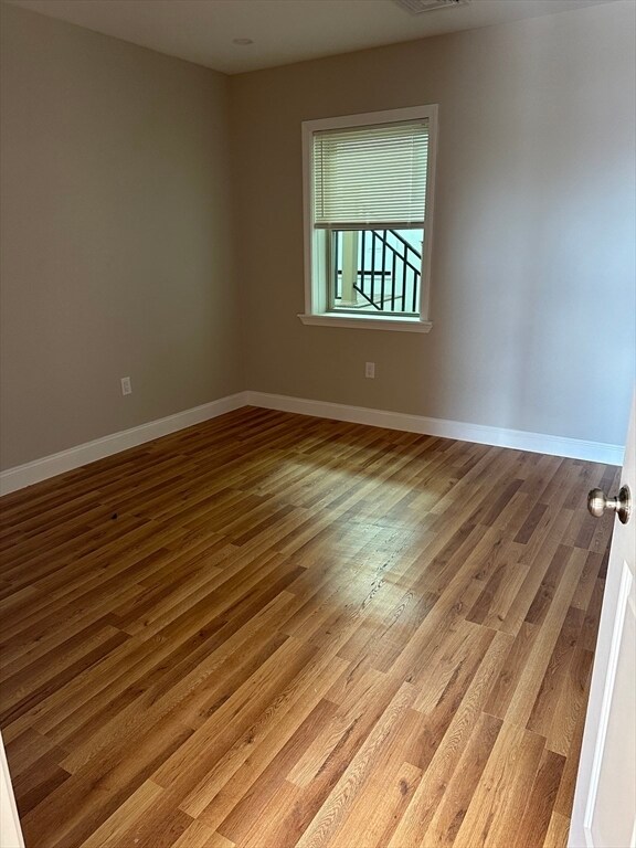 Building Photo - 155 Broadway