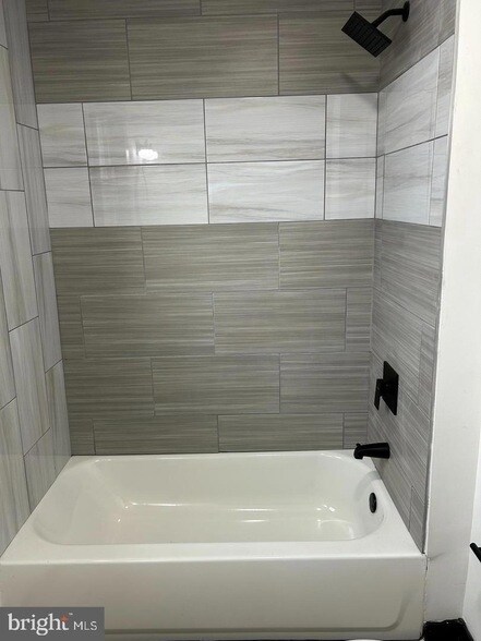 Building Photo - 3325 Livingston St