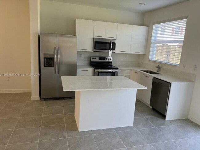 Building Photo - 12235 NW 23rd Ave