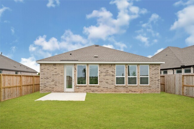 Building Photo - 31711 Wild Mdw Dr