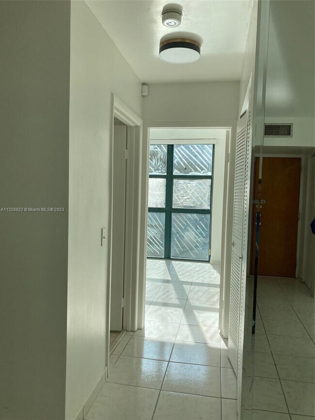 Building Photo - 11750 SW 18th St