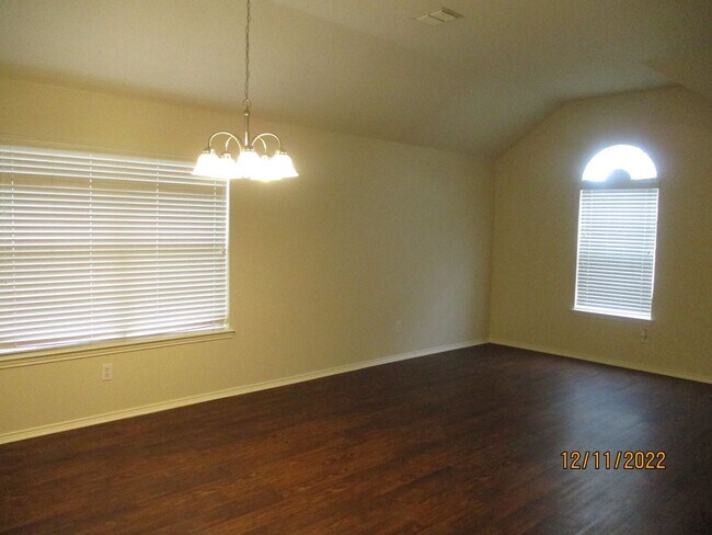 Building Photo - 5144 Waterview Ct