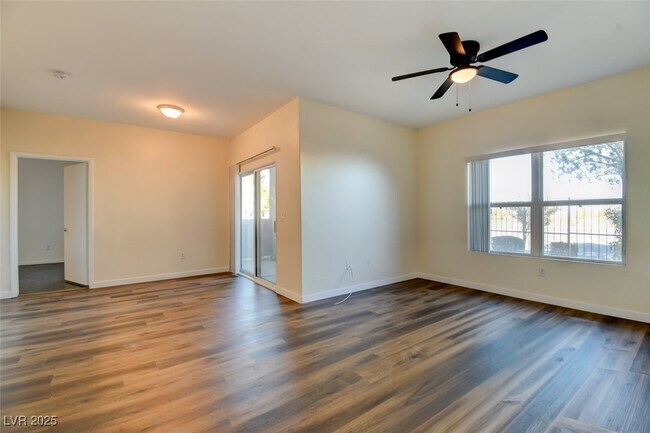 Building Photo - 7255 W Sunset Rd