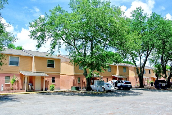 Park Sands Townhomes Tampa, FL Apartment Finder