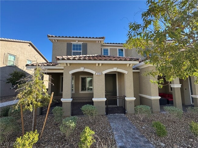 Building Photo - 3204 Brynley Ave