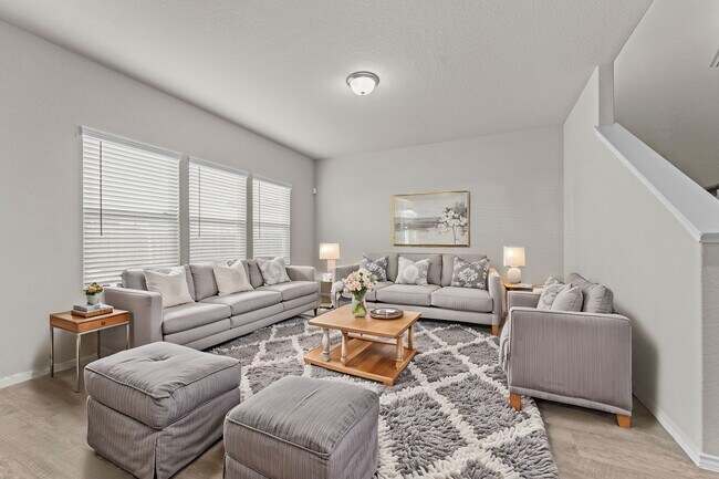 Building Photo - 7115 Mesa Cliffs