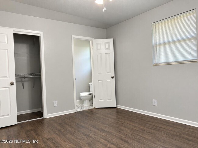 Building Photo - 6731 Mopsy Ln