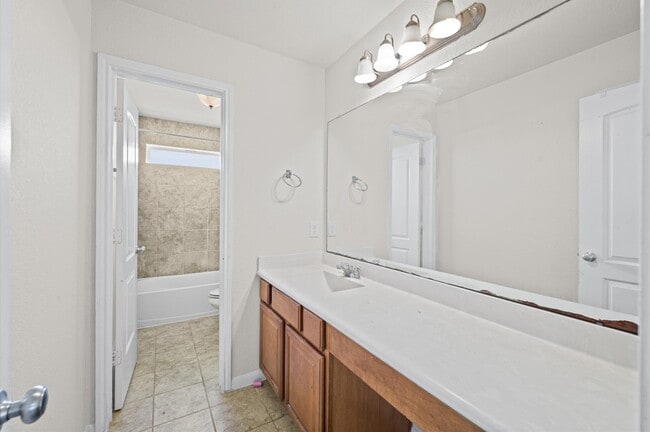 Building Photo - 14286 Empanada Dr