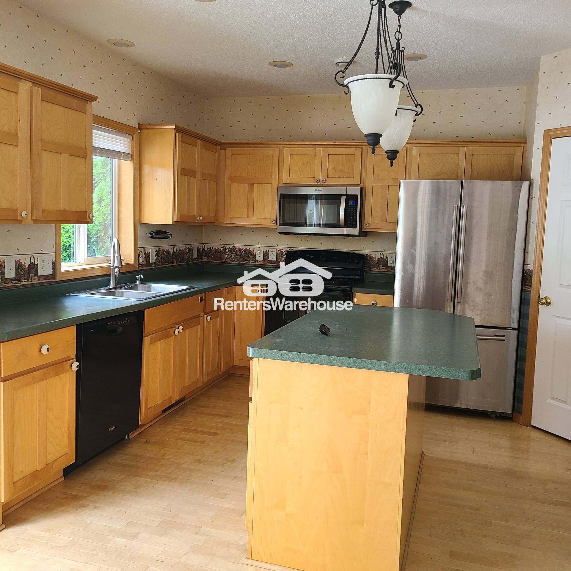Building Photo - 5543 Glenview Ln