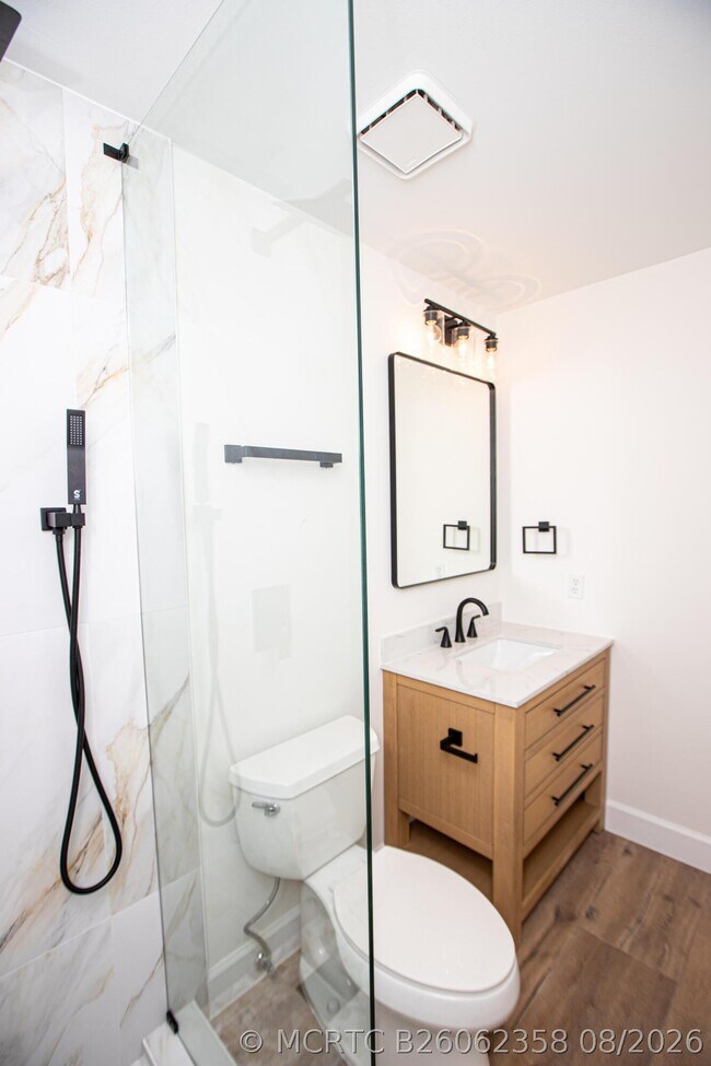 Building Photo - 10881 La Salinas Cir