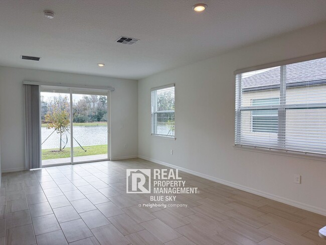 Building Photo - 18200 Pleasantview Blvd