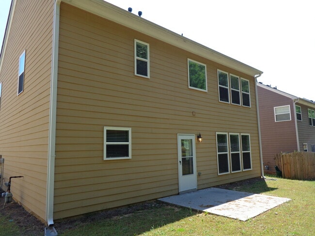 Building Photo - 1002 Gather Dr