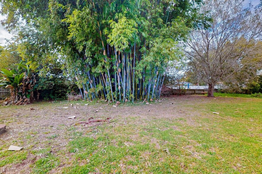 Building Photo - 2501 Weber St