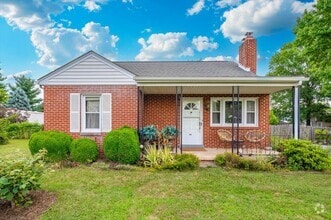 Building Photo - 5810 Butterfly Ln