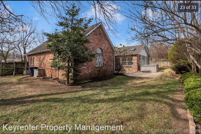 Building Photo - 4 br, 3.5 bath House - 5735 E 79th St