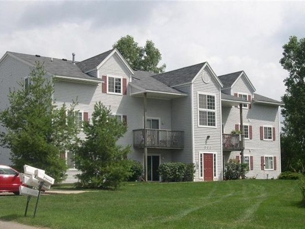 Primary Photo - Randall Ridge Apartments