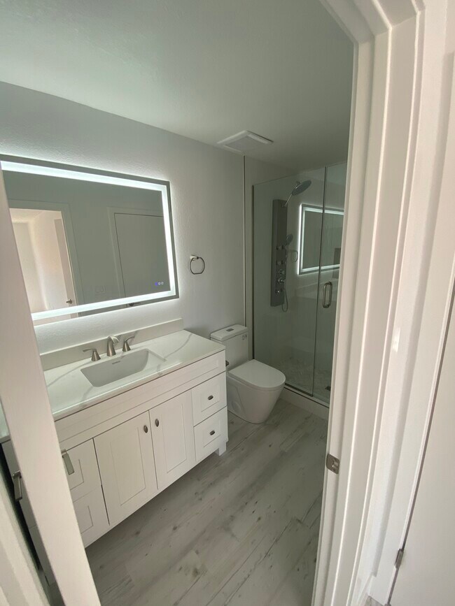 Building Photo - 9653 S 44th St