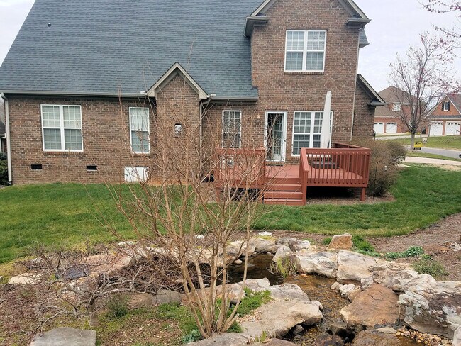 Building Photo - 100 Montauk Ct