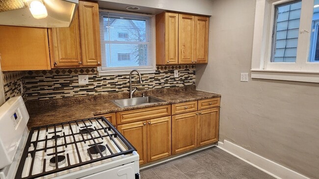 Building Photo - Three Bedroom Single Family Home in Olean NY! Remodeled and in Beautiful, Clean, and Move in Read...