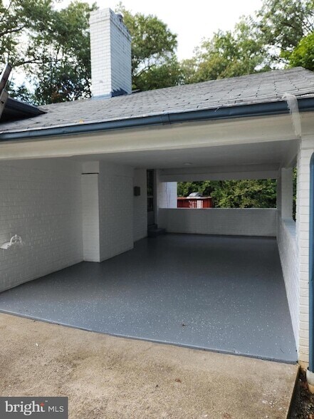 Building Photo - 3300 Potterton Dr