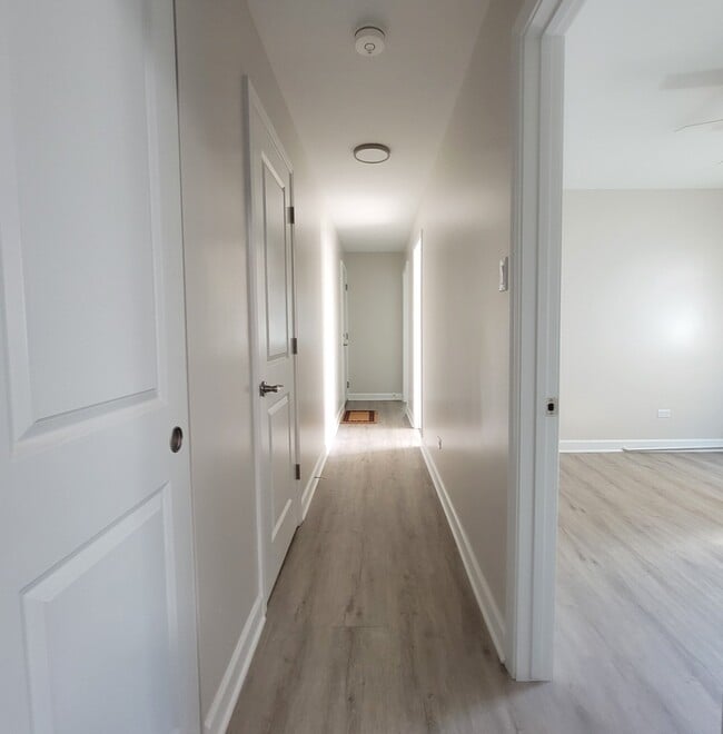 Building Photo - 6537 173rd Pl