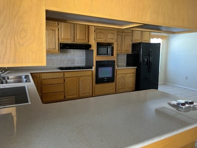 Building Photo - Beautiful home on a large corner lot with RV parking