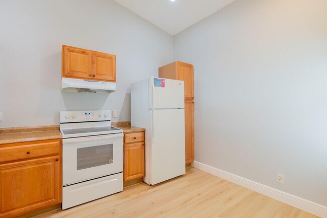 Building Photo - 231 Cypress Point Dr