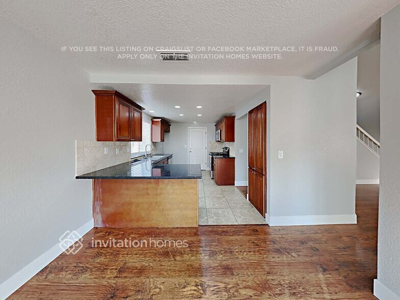 Building Photo - 3220 Lowther Way