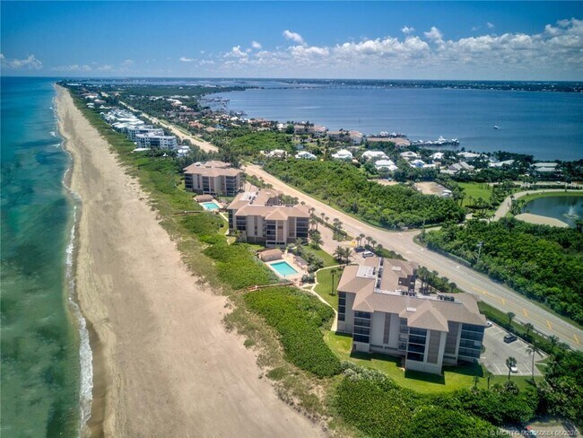 Building Photo - 2491 NE Ocean Blvd