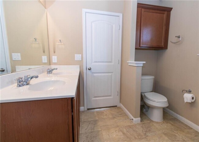 Building Photo - 114 Leon River Loop
